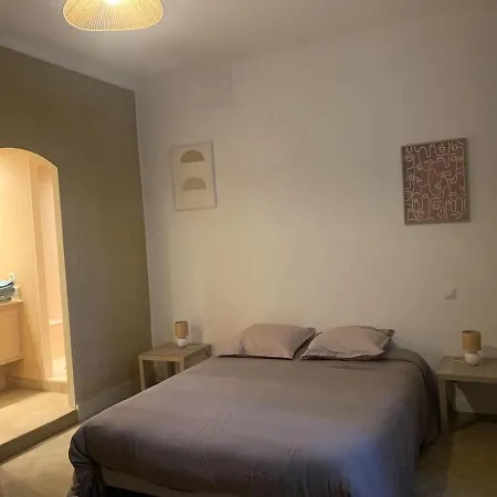 Le Cocon Urbain Apartment *